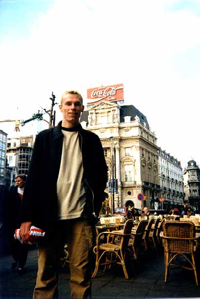 ant13.jpg (35454 bytes)