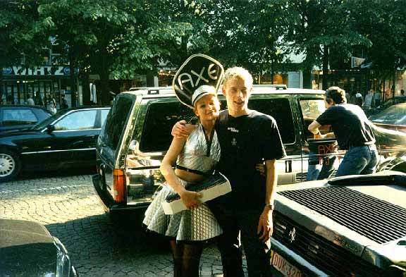 ant2.jpg (60054 bytes)